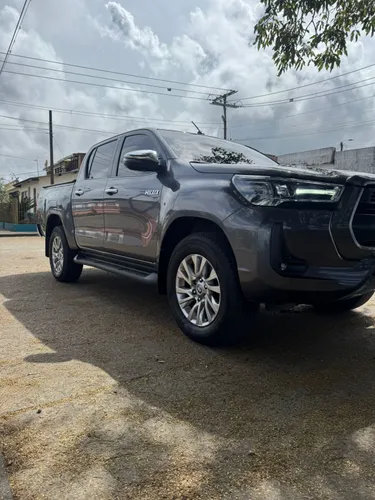 Toyota Hilux 2.4 diesel 4x4 at 2022