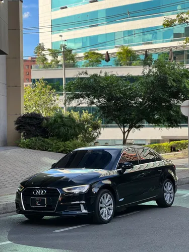Audi A3 8V Sedan Progressive 2.0cc turbo