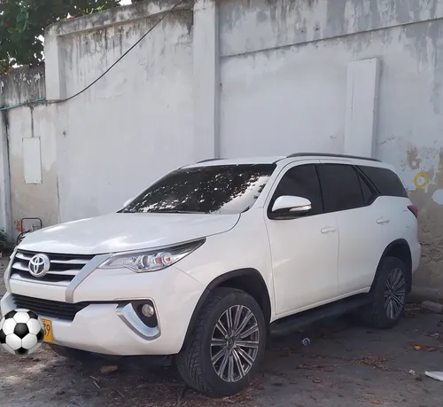 Toyota fortuner 2018. 