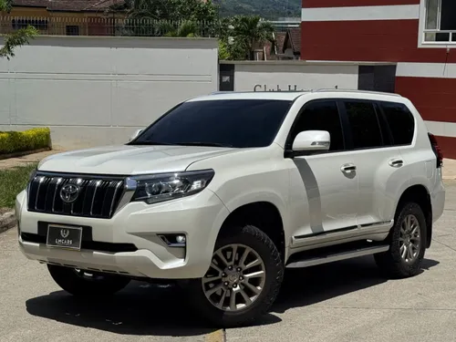 Toyota Prado TXL Diésel 2018