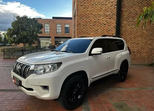 Toyota Prado TXL 2024