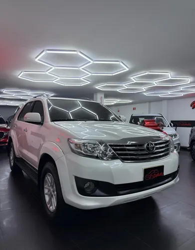 Toyota Fortuner SR5 2012