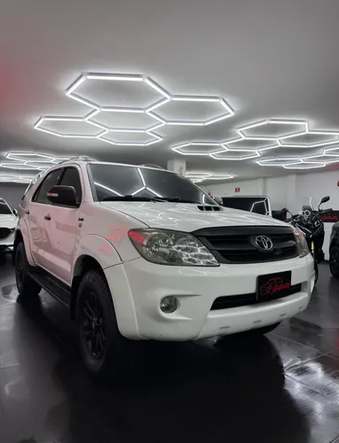 Toyota Fortuner SRV 2008
