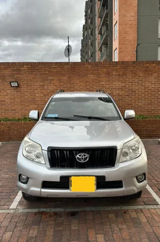Toyota prado 2012 