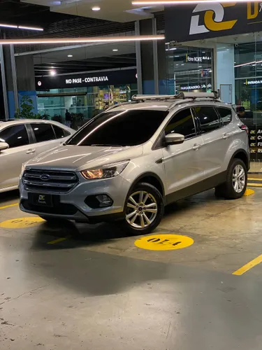 FORD ESCAPE SE 2.0