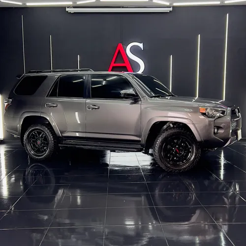 TOYOTA 4RUNNER SR5 4.0 2017 AT