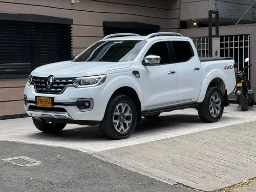 RENAULT ALASKAN INTENS 2022