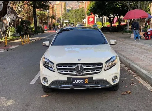 Mercedes Benz GLA200 Urban 2020
