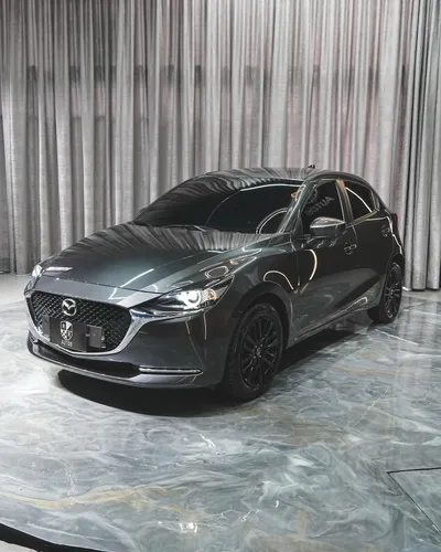 Mazda 2 Grand Touring LX 2023