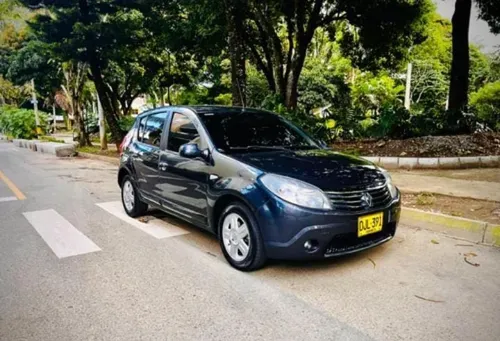 Renault Sandero Dynamique 2012