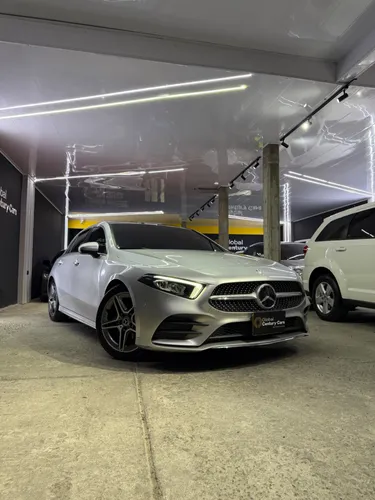 Mercedes Benz A200 2022 