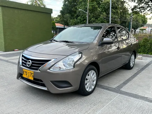 Nissan Versa 2022 V-Drive Automatico Nuevo 7.000km