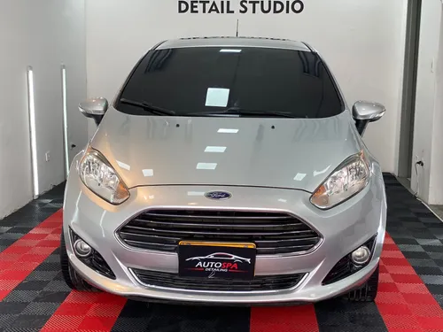 Ford Fiesta Titanium Sedan 2016 Mt  