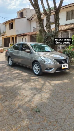 Nissan Versa Advance ÚNICO DUENO