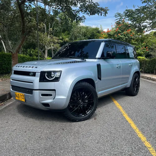 Land Rover Defender 2023 110 S Dynamic Híbrida 