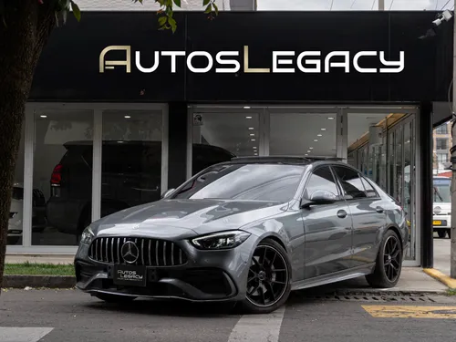 MercedesBenz C200 AMG Line EQ Boost Híbrida
