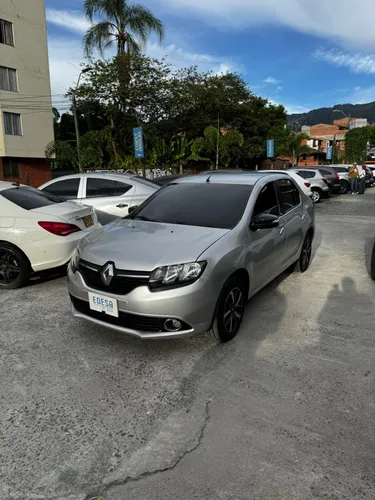 RENAULT LOGAN EXCLUSIVE