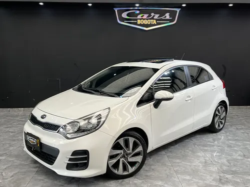 Kia Rio UB EX Hatchback 2017