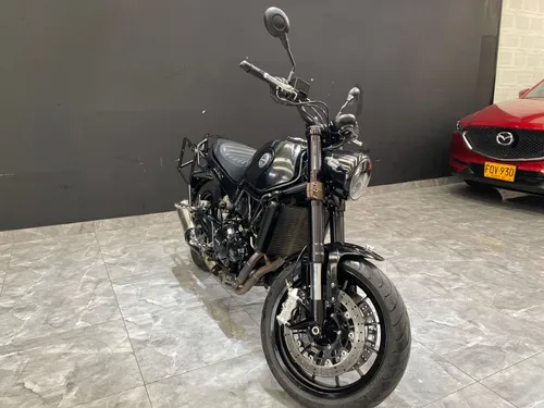 Benelli Leoncino 500  2022