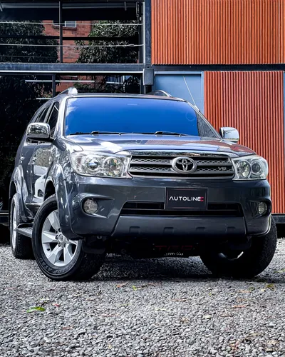 Toyota Fortuner 4.0 2009