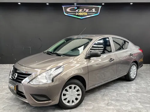 Nissan Versa Drive 2023