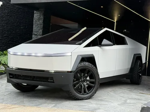 Tesla Cybertruck Foundation Series 2024