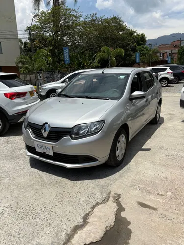 RENAULT LOGAN AUTHENTIQUE