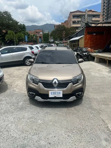 RENAULT SANDERO STEPWAY