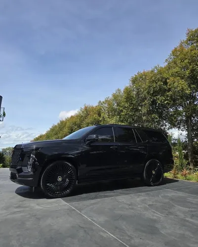 Cadillac Escalade ESV Premium 2025