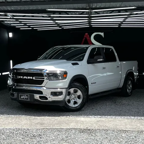 Ram 1500 Bighorn Híbrida 2020 3.6