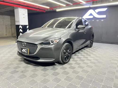MAZDA 2  1.5 TOURING 
