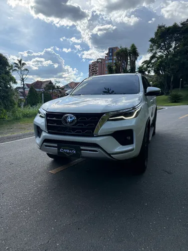 Toyota Fortuner SRV 2023