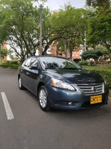 Nissan Sentra 2016 4mil km