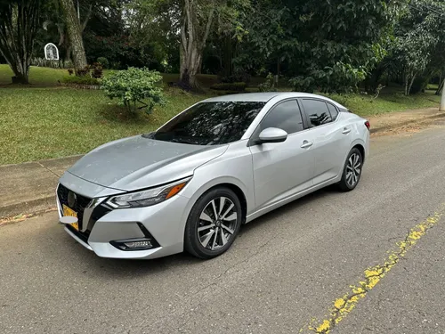 NISSAN SENTRA ADVANCE 2021 