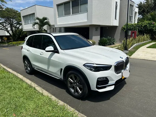 BMW X5 XDRIVE 40i  2022