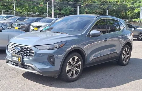 Ford Escape Platinum 2024