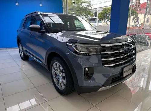 Ford Explorer Active 2025