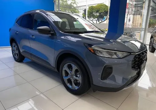 Ford Escape ST Line 2025