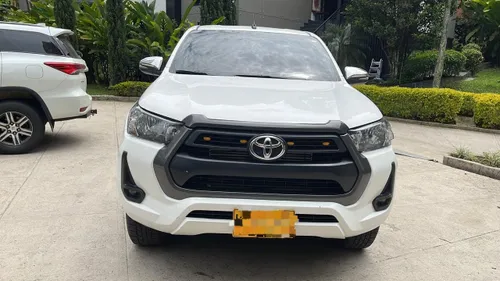 Toyota Hilux 2022