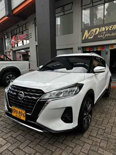 Nissan kicks advance 2022 