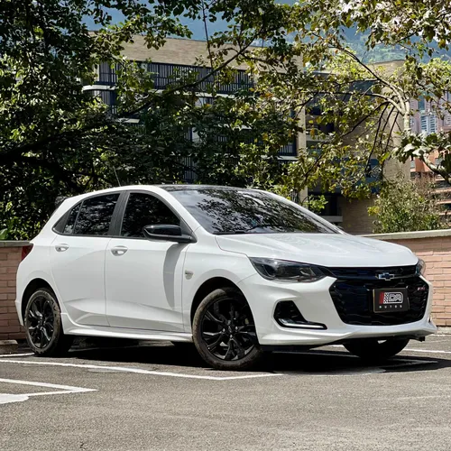 Chevrolet  Onix Rs  2024