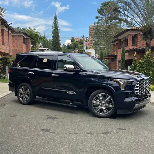 TOYOTA SEQUOIA CAPSTONE V6 3.5 2025 AT HIBRIDA