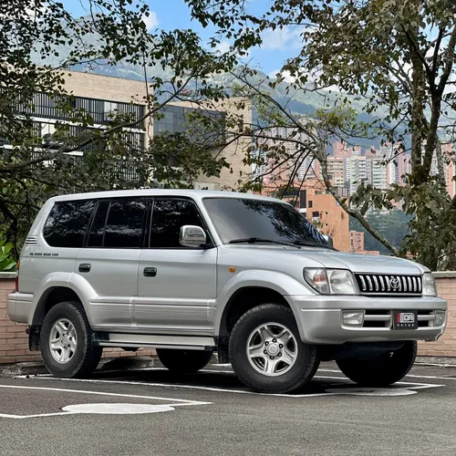 Toyota Prado VXA   2009