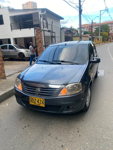 Renault Logan Dynamique 2015