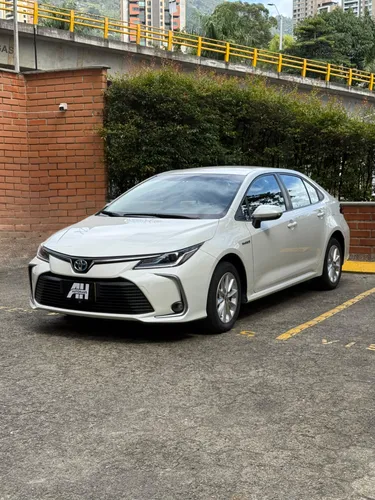 Toyota Corolla XEI