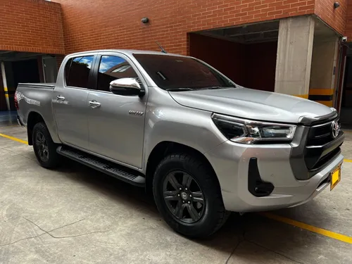 Toyota Hilux 2.4 Diesel 