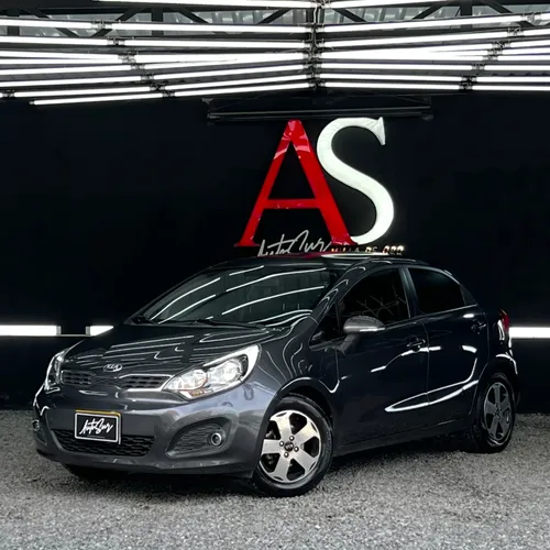 Kia Rio Ub Ex 2013 1.4 