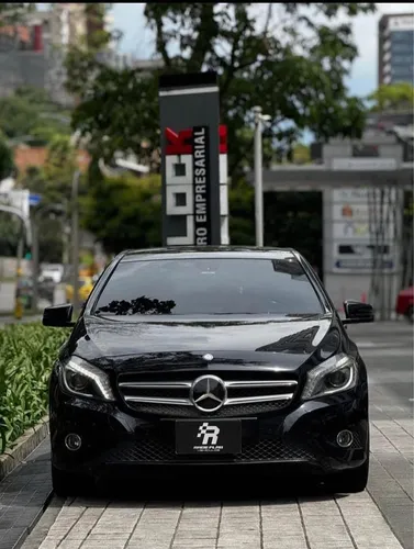 Mercedes Benz A200 2015