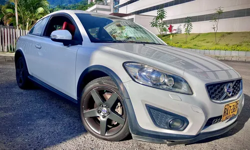 Volvo C30 T5. Premium.