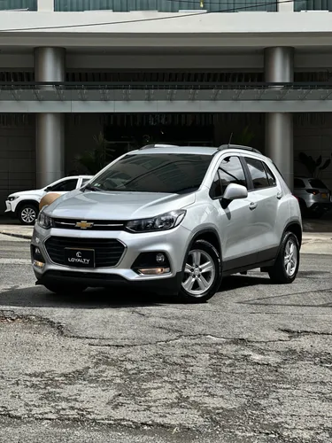 CHEVROLET TRACKER LS
